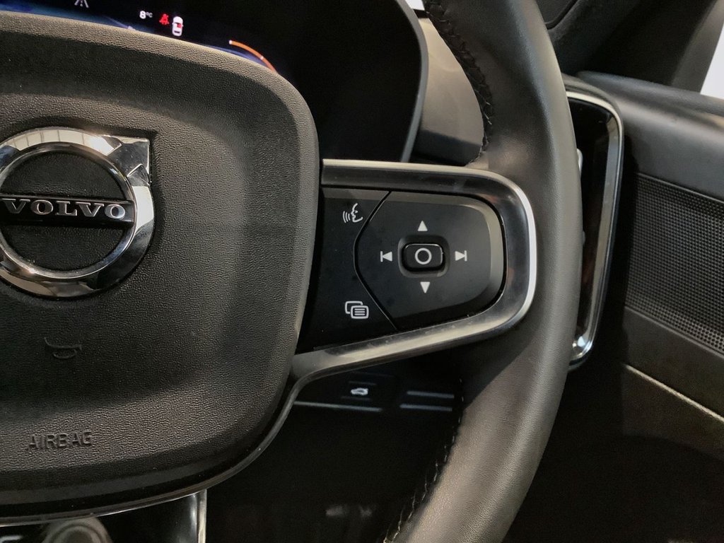 Used Volvo XC40 2021 for sale - 77484987: Photo 15