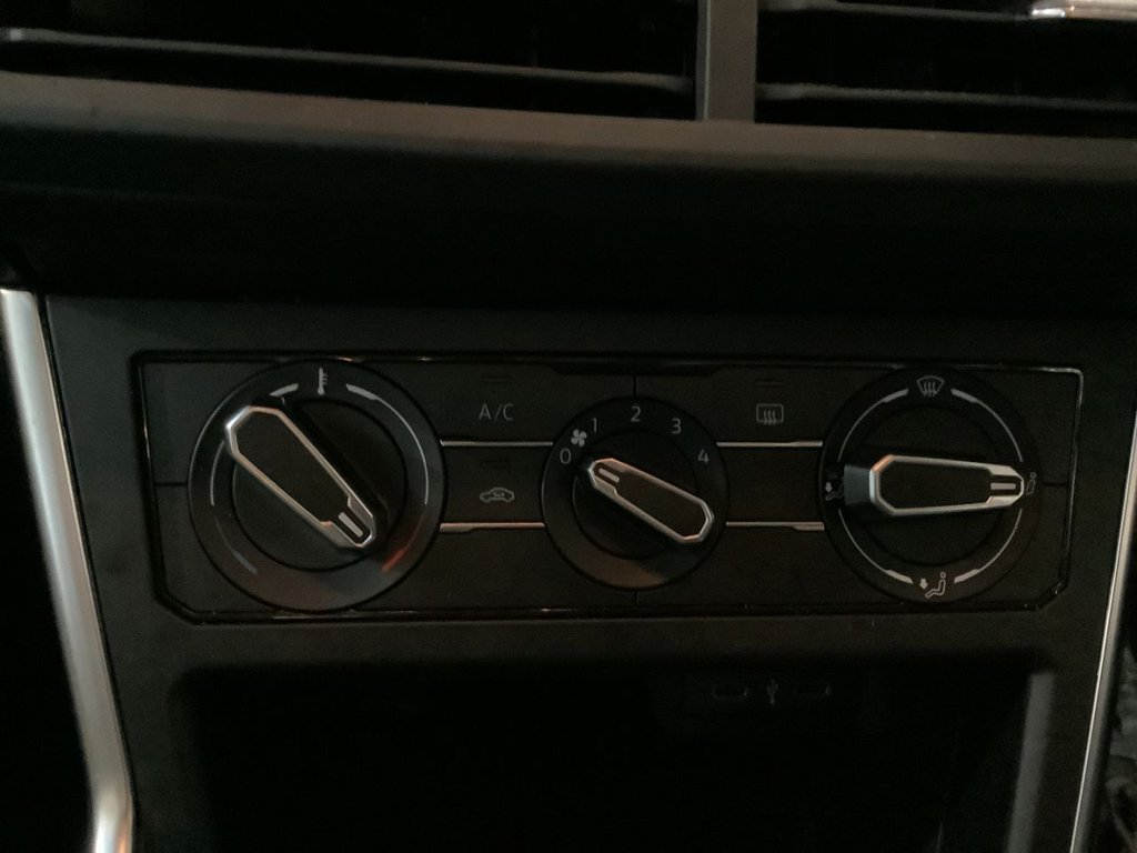 Used Volkswagen Polo 2023 for sale - 77588364: Photo 24