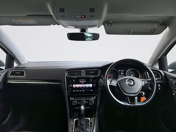 Used Volkswagen Golf 2020 for sale - 78481987: Photo