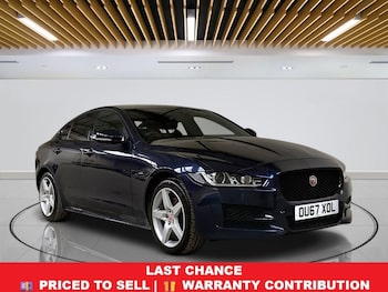 Used Jaguar XE 2017 for sale - 79394472: Photo
