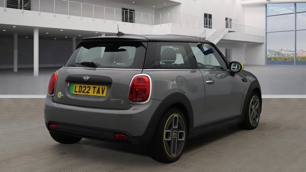 Used MINI Hatch 2022 for sale - 77673601: Photo 10