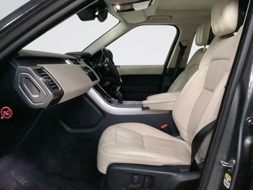 Used Land Rover Range Rover Sport 2018 for sale - 77905079: Photo 10