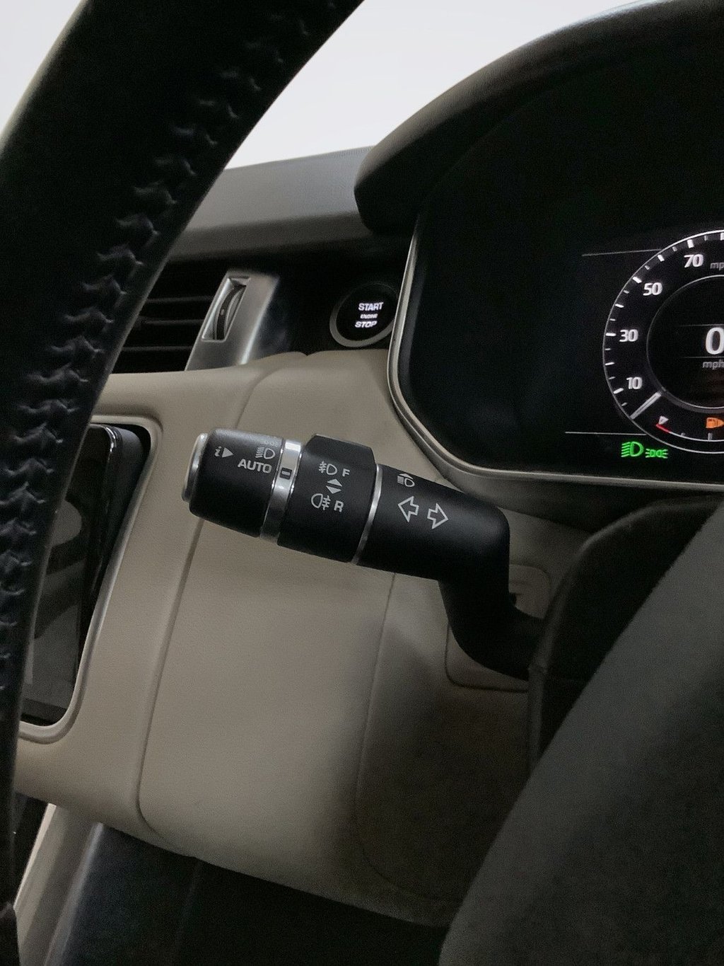 Used Land Rover Range Rover Sport 2018 for sale - 77905079: Photo 16