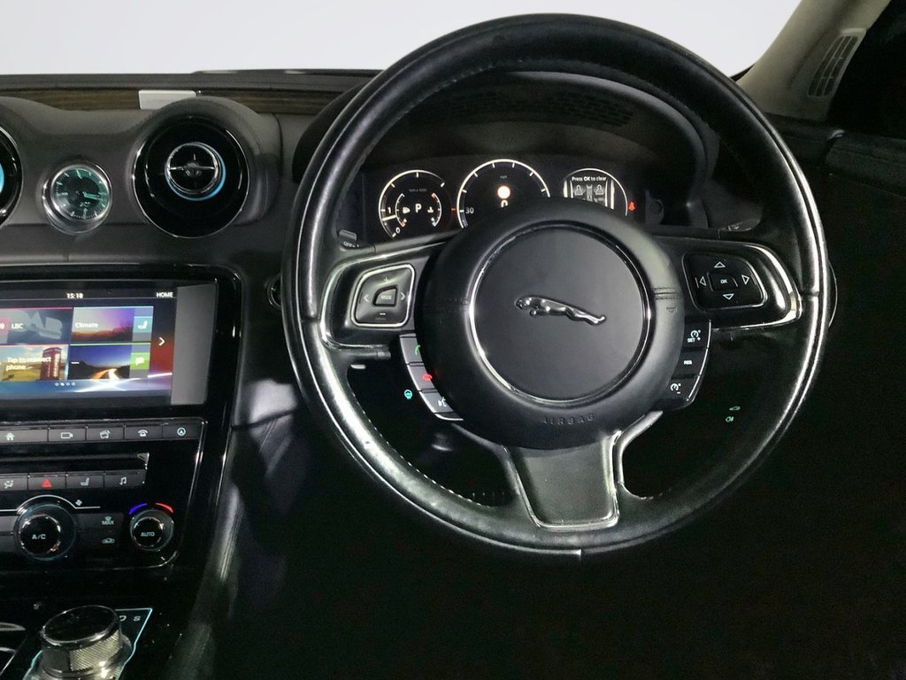 Used Jaguar XJ 2016 for sale - 76173395: Photo 14