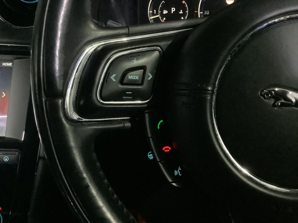 Used Jaguar XJ 2016 for sale - 76173395: Photo 16