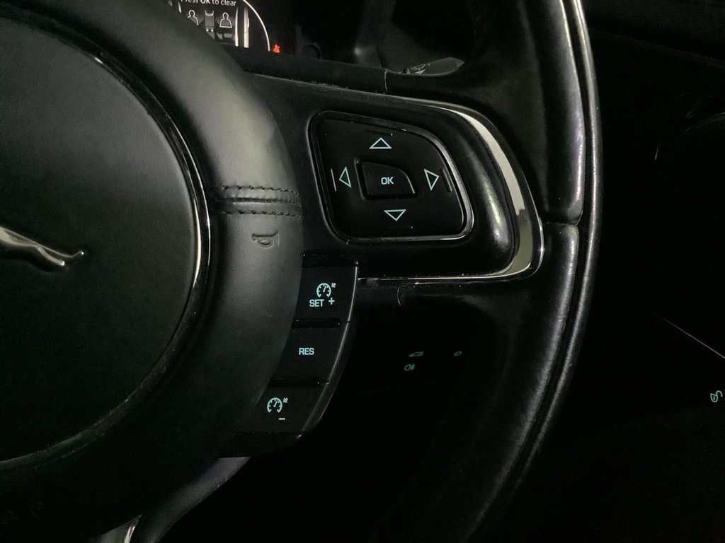 Used Jaguar XJ 2016 for sale - 76173395: Photo 18