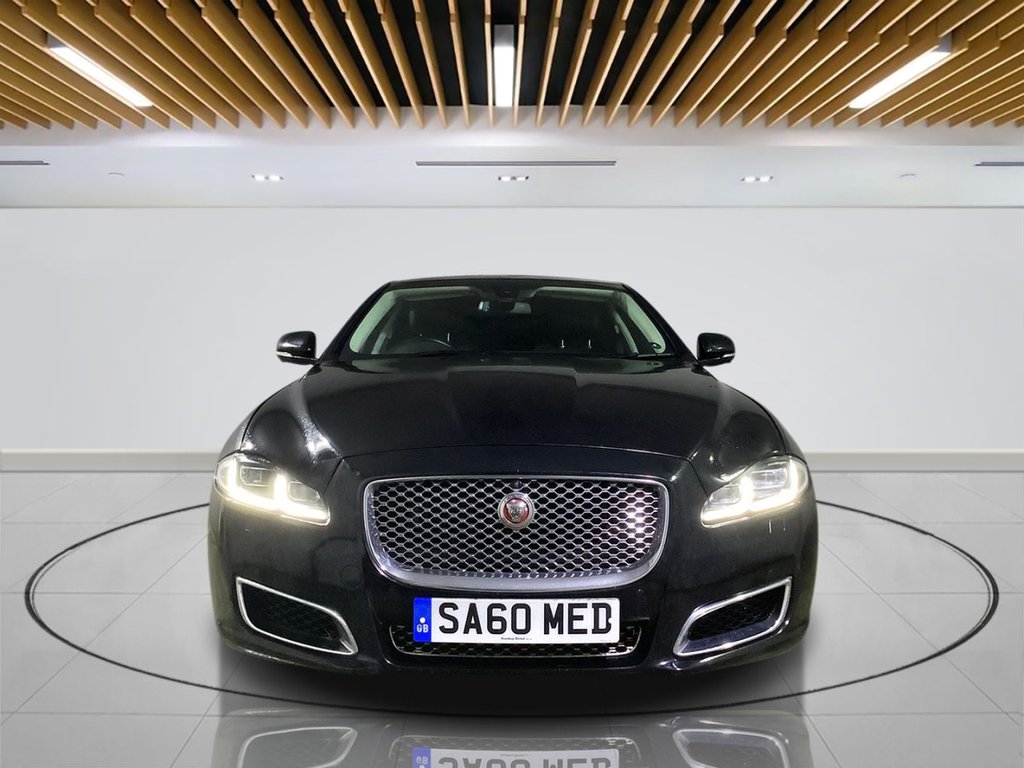 Used Jaguar XJ 2016 for sale - 76173395: Photo 2