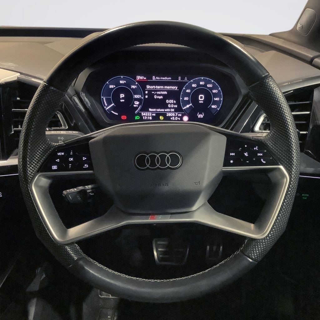 Used Audi Q4 e-tron 2022 for sale - 77533962: Photo 15