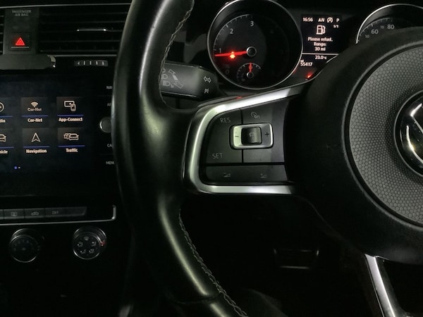 Used Volkswagen Golf 2018 for sale - 76210085: Photo 17