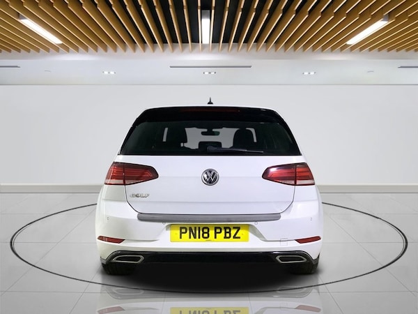 Used Volkswagen Golf 2018 for sale - 76210085: Photo 7