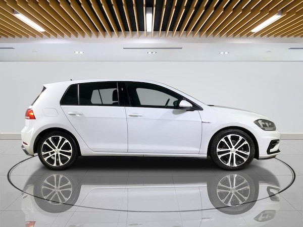 Used Volkswagen Golf 2018 for sale - 76210085: Photo 9