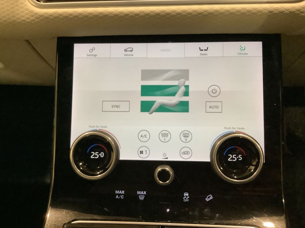 Used Land Rover Range Rover Velar 2020 for sale - 77316000: Photo 25