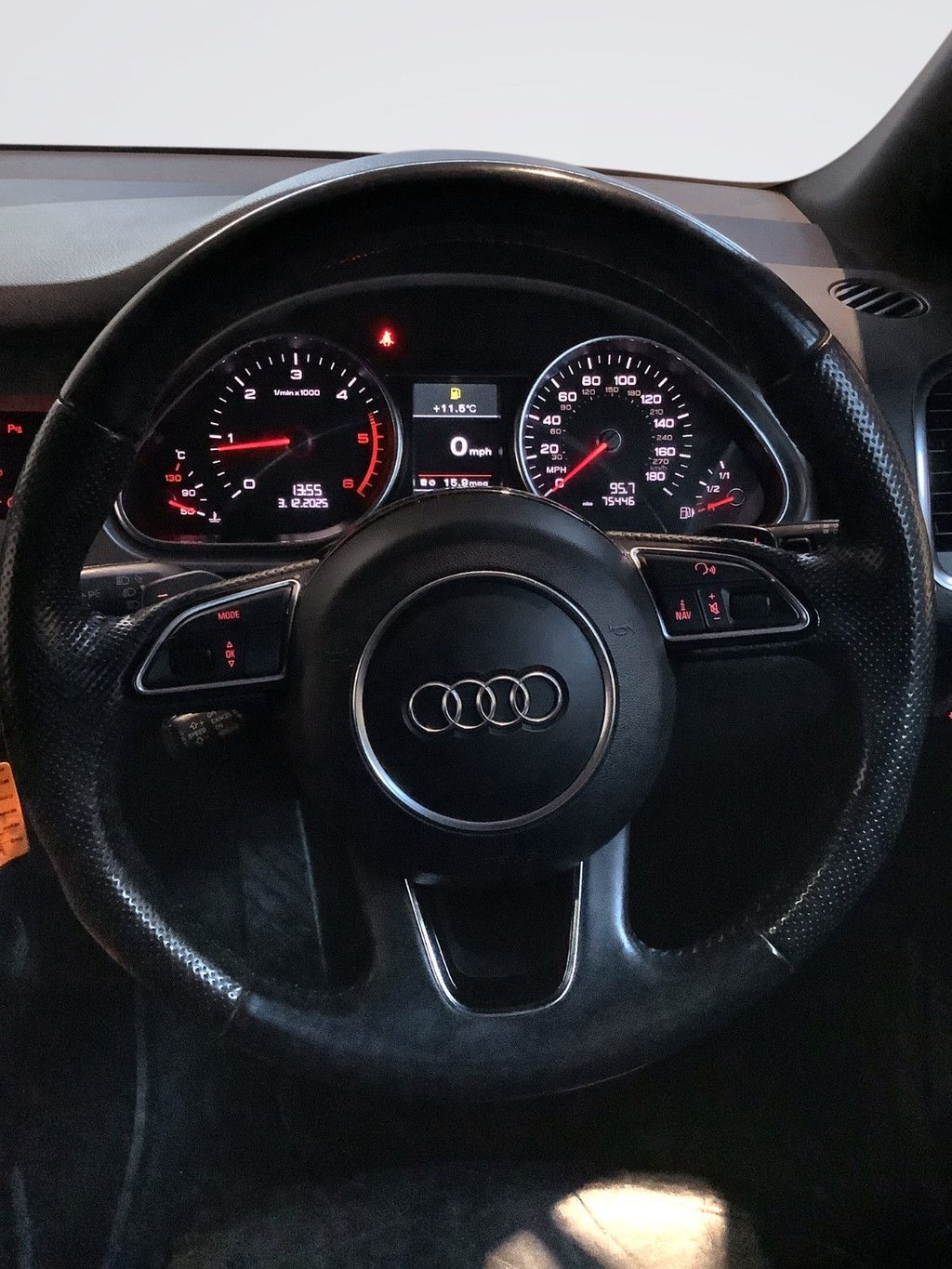 Used Audi Q7 2013 for sale - 76798087: Photo 14