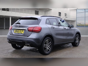Used Mercedes-Benz GLA 2019 for sale - 76417554: Photo