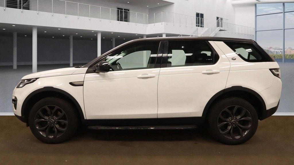 Used Land Rover Discovery Sport 2016 for sale - 76439011: Photo 6