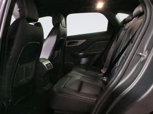 Used Jaguar F-Pace 2018 for sale - 76147370: Photo 11