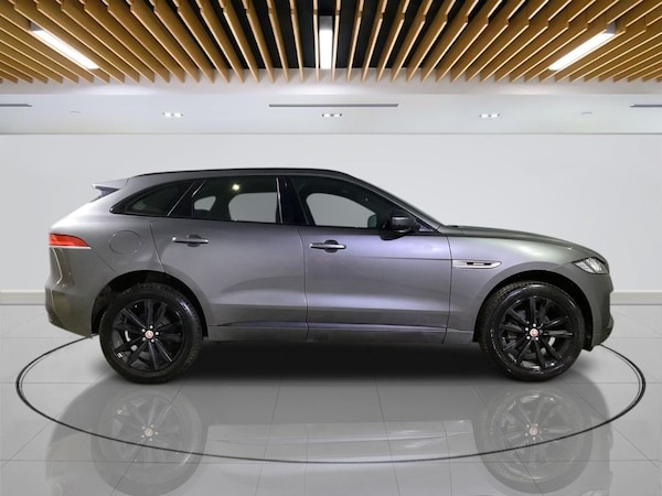 Used Jaguar F-Pace 2018 for sale - 76147370: Photo 7