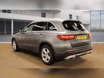 Used Mercedes-Benz GLC 2016 for sale - 75613040: Photo