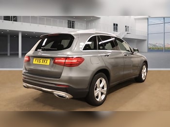 Used Mercedes-Benz GLC 2016 for sale - 75613040: Photo