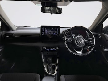 Used Toyota Yaris 2023 for sale - 78856074: Photo