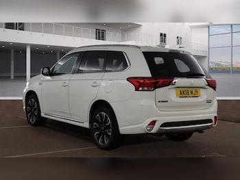 Used Mitsubishi Outlander 2018 for sale - 75843001: Photo