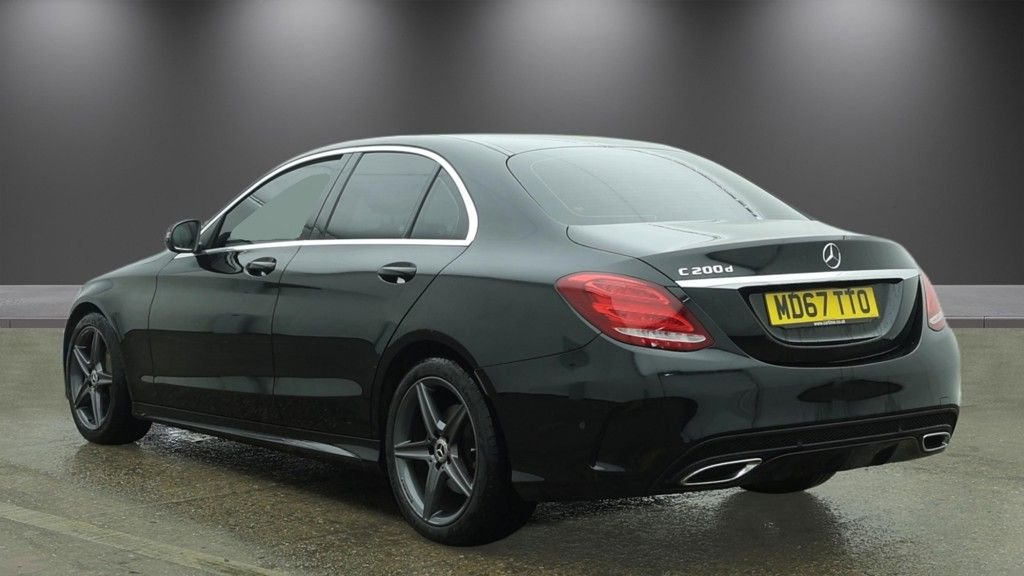 Used Mercedes-Benz C Class 2018 for sale - 78056260: Photo 3