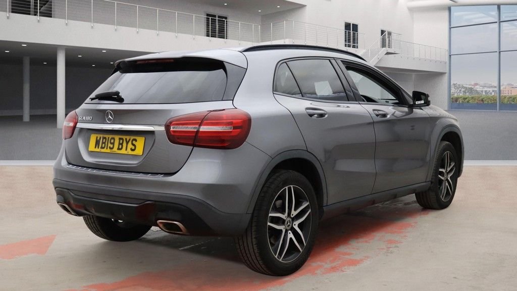 Used Mercedes-Benz GLA 2019 for sale - 77952934: Photo 10