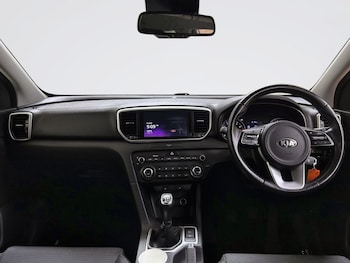 Used Kia Sportage 2021 for sale - 79318519: Photo