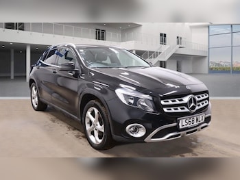 Used Mercedes-Benz GLA 2018 for sale - 77660183: Photo