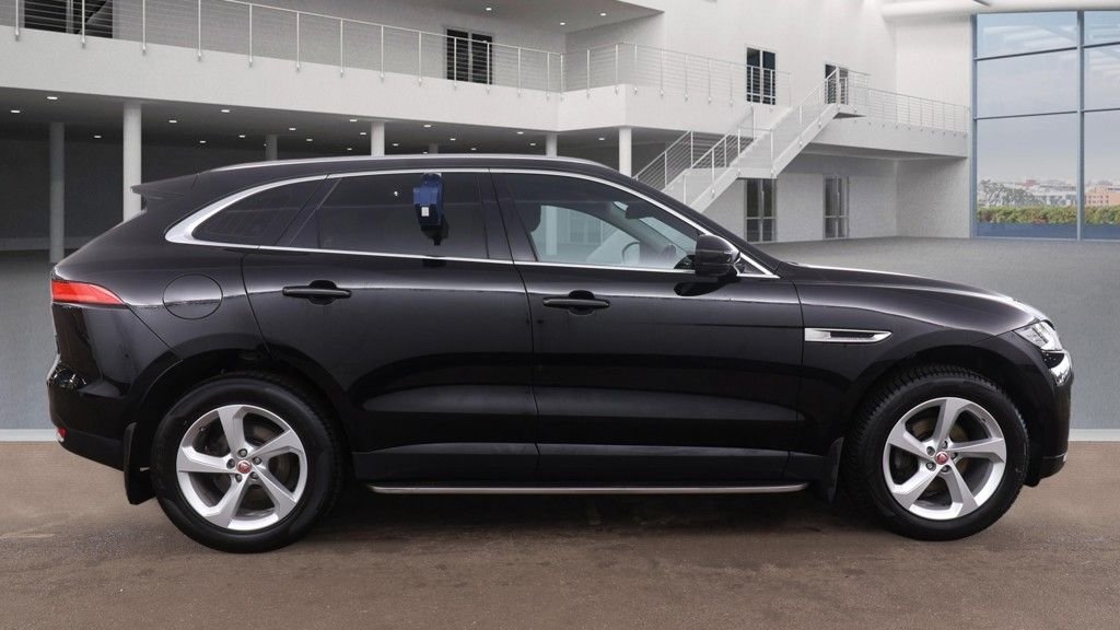 Used Jaguar F-Pace 2018 for sale - 77703718: Photo 11