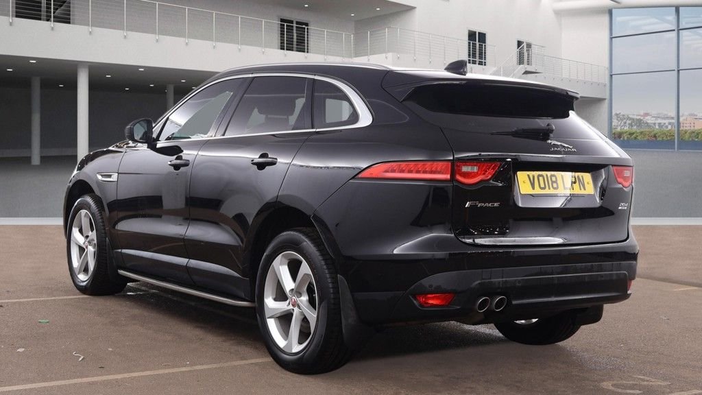 Used Jaguar F-Pace 2018 for sale - 77703718: Photo 9