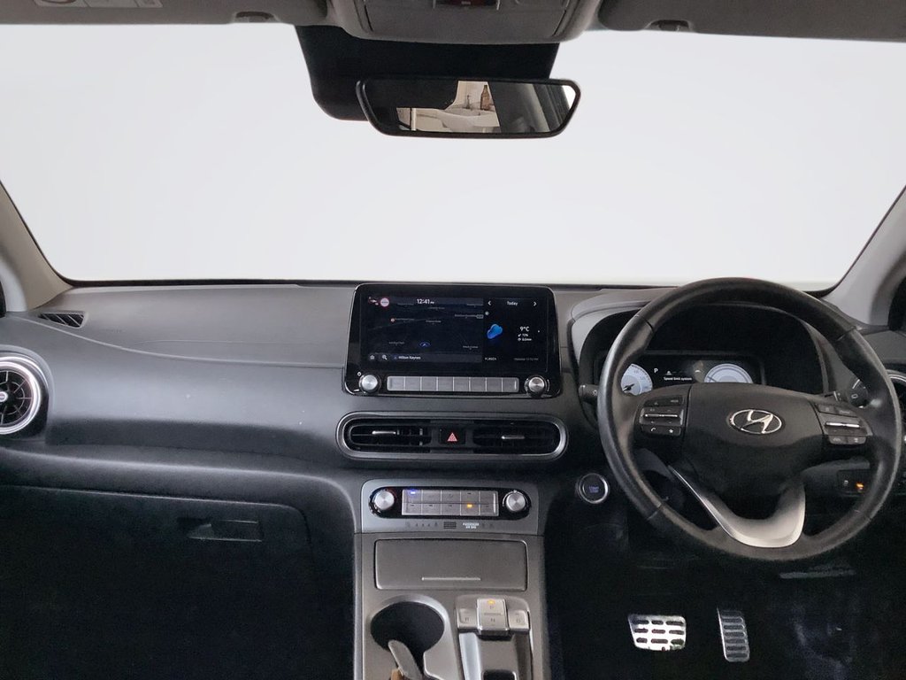 Used Hyundai KONA 2021 for sale - 77990724: Photo 3