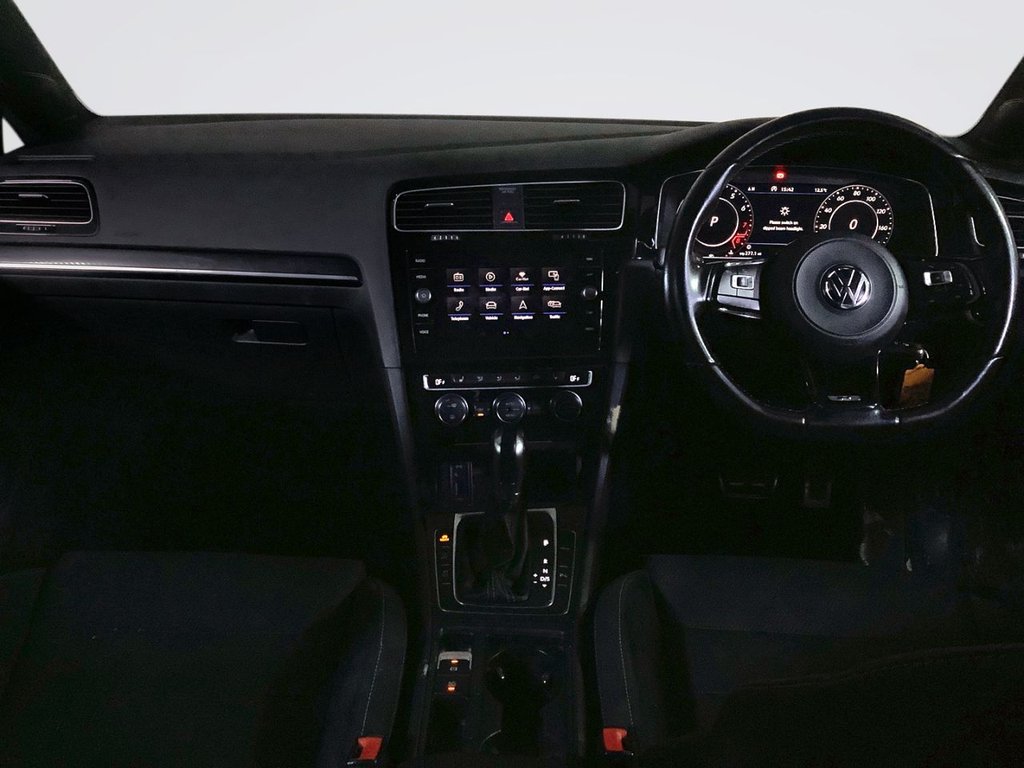 Used Volkswagen Golf 2018 for sale - 76520457: Photo 3