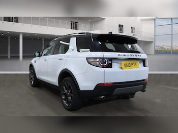 Used Land Rover Discovery Sport 2019 for sale - 76203209: Photo 3