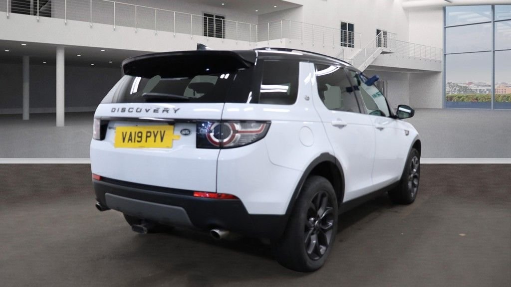 Used Land Rover Discovery Sport 2019 for sale - 76203209: Photo 4