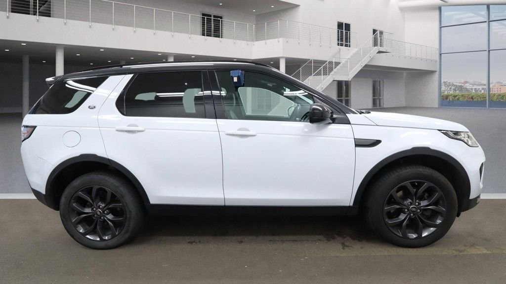 Used Land Rover Discovery Sport 2019 for sale - 76203209: Photo 5