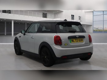 Used MINI Electric Hatch 2022 for sale - 77368920: Photo