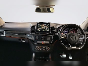 Used Mercedes-Benz GLE 2017 for sale - 77520772: Photo