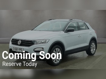 Used Volkswagen T-Roc 2019 for sale - 77534870: Photo