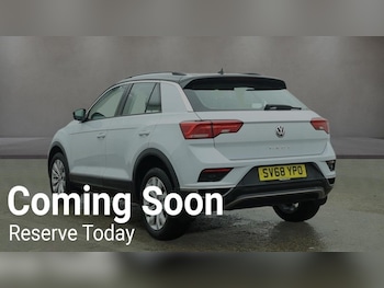 Used Volkswagen T-Roc 2019 for sale - 77534870: Photo