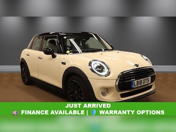 Used MINI Hatch 2018 for sale - 79607888: Photo