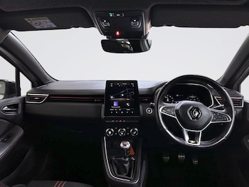Used Renault Clio 2023 for sale - 79461963: Photo