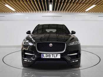 Used Jaguar F-Pace 2019 for sale - 79400426: Photo