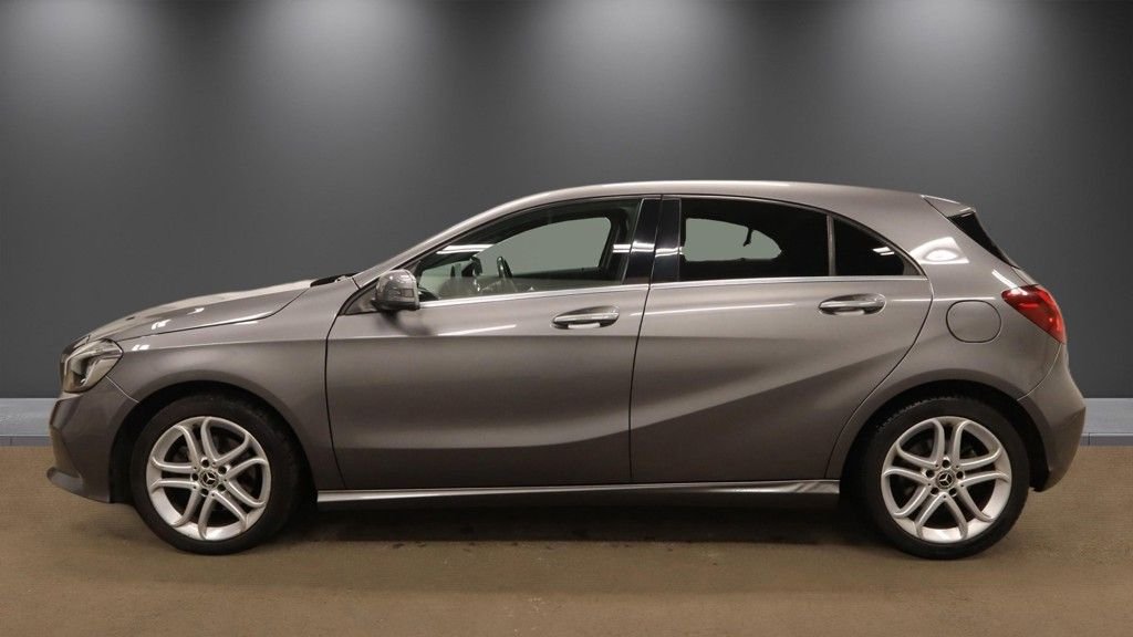 Used Mercedes-Benz A-Class 2018 for sale - 78097061: Photo 6