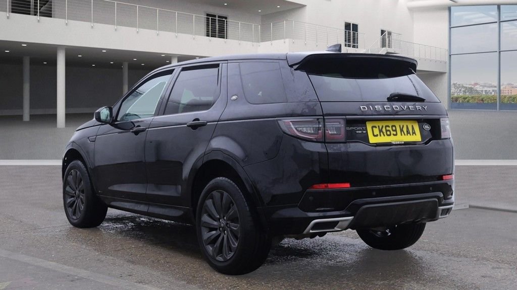 Used Land Rover Discovery Sport 2019 for sale - 76901043: Photo 3