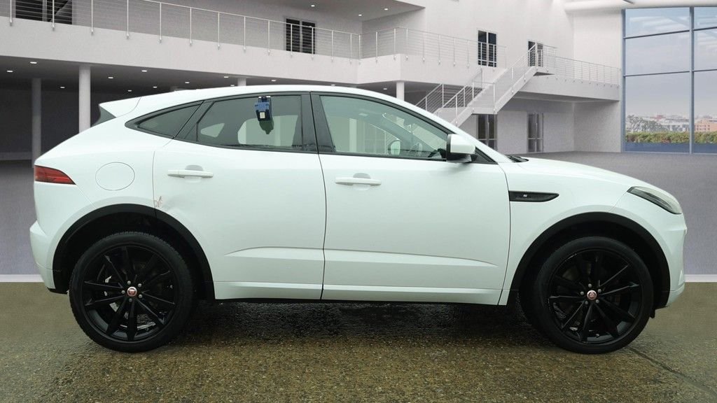 Used Jaguar E-Pace 2019 for sale - 77976497: Photo 11