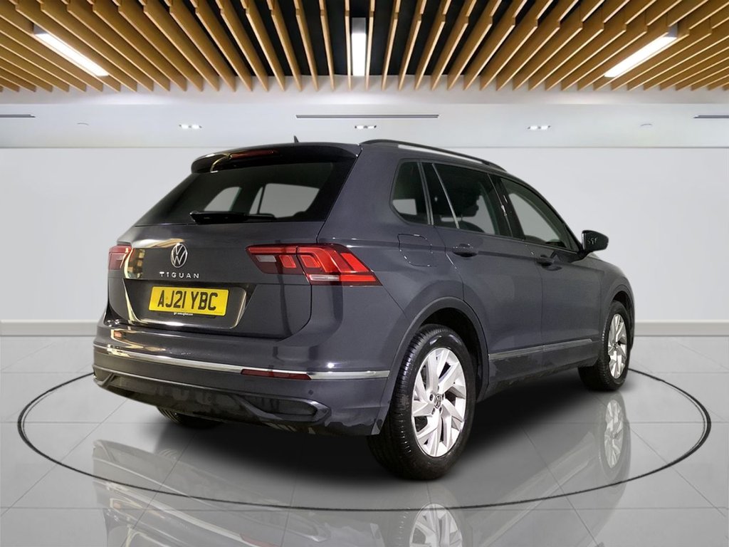 Used Volkswagen Tiguan 2021 for sale - 77978977: Photo 8