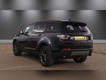 Used Land Rover Discovery Sport 2019 for sale - 79345608: Photo