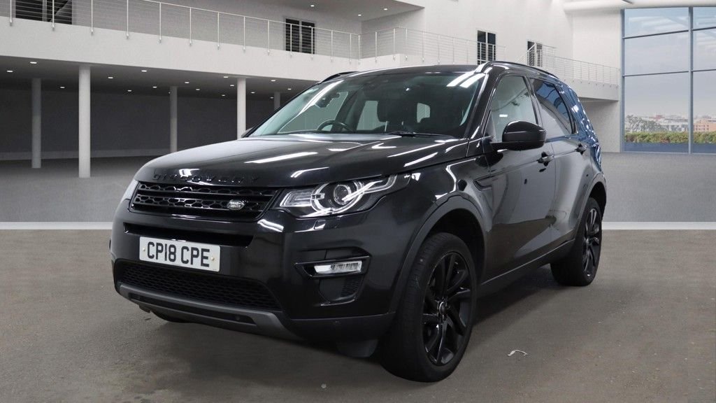 Used Land Rover Discovery Sport 2018 for sale - 76172864: Photo 2