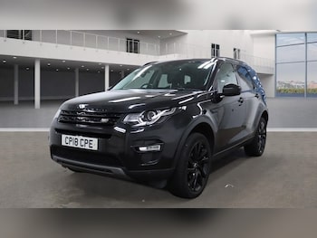 Used Land Rover Discovery Sport 2018 for sale - 76172864: Photo 2